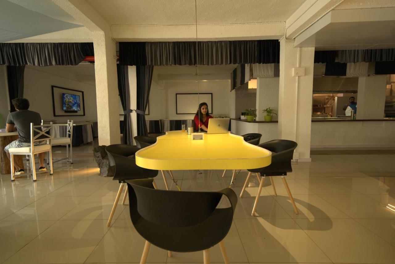 Niasha Hotel Mangalore Exterior photo